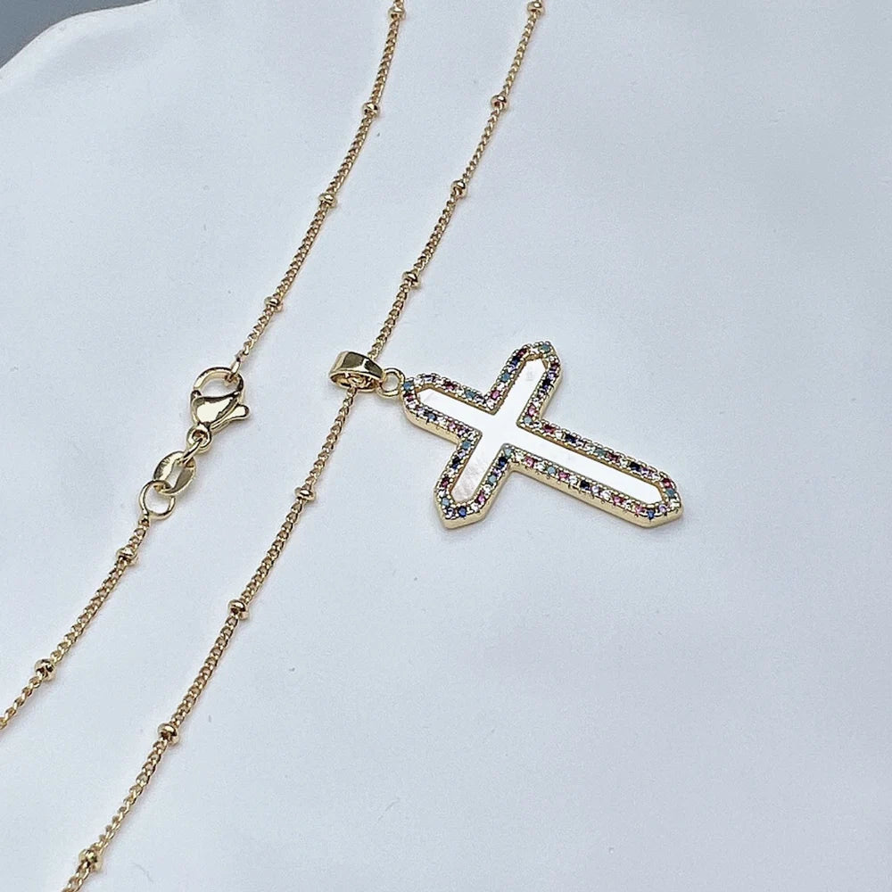 Collar Cruz Nacarada y Circonitas