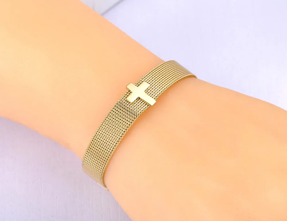Bracelete acero inoxidable, detalle Cruz