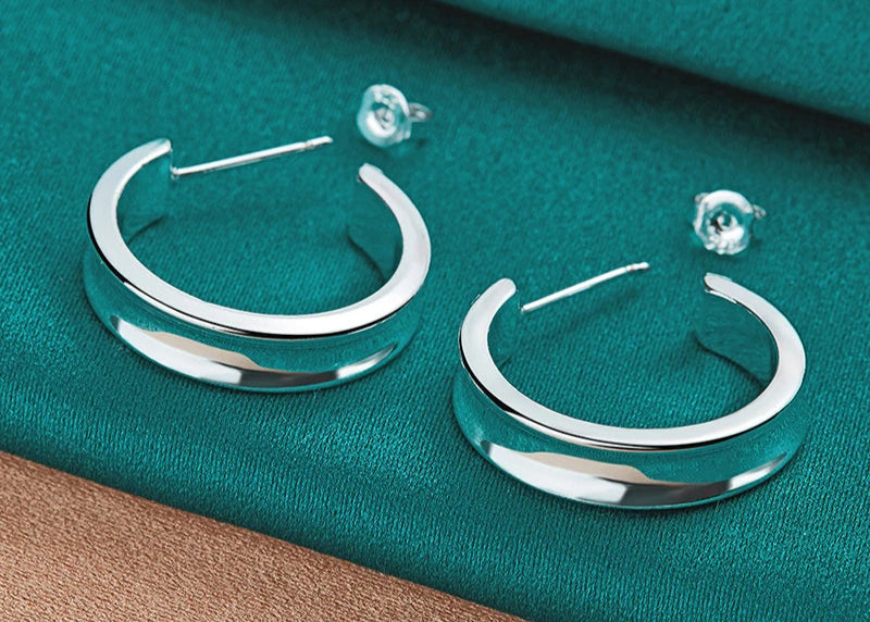 Pendientes de aro, pulidos en plata