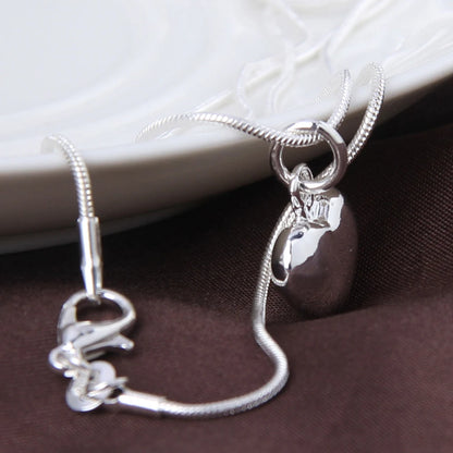 Collar pulido en plata, colgante Corazón