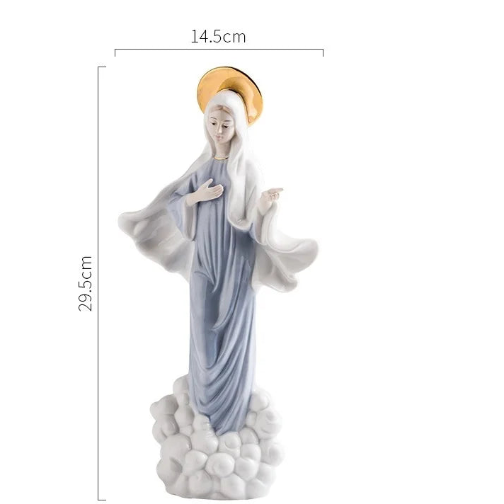 Imagen de la Virgen María de porcelana