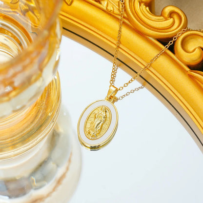 Collar de acero inoxidable Medalla Virgen de Guadalupe con detalle nacarado