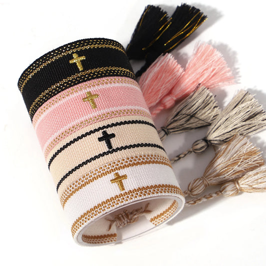 Pulsera correa en tejido punto de cruz