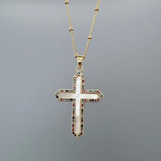 Collar Cruz Nacarada y Circonitas